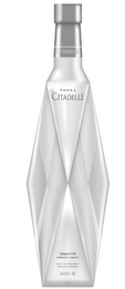 CITADELLE VODKA CITADELLE IMPORTED FRENCH VODKA DISTILLED FROM WHEAT PRODUCE OF FRANCE 40% ALC BY VOL 750 ML